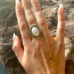 Vintage Marcasite Mother of Pearl Sterling Silver Ring